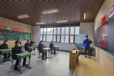 光電之星第二期 走進(jìn)河南翊軒光電 教育